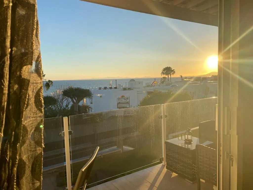 Luxury Two Bed Seaviews Apartman Puerto del Carmen Spanyolország
